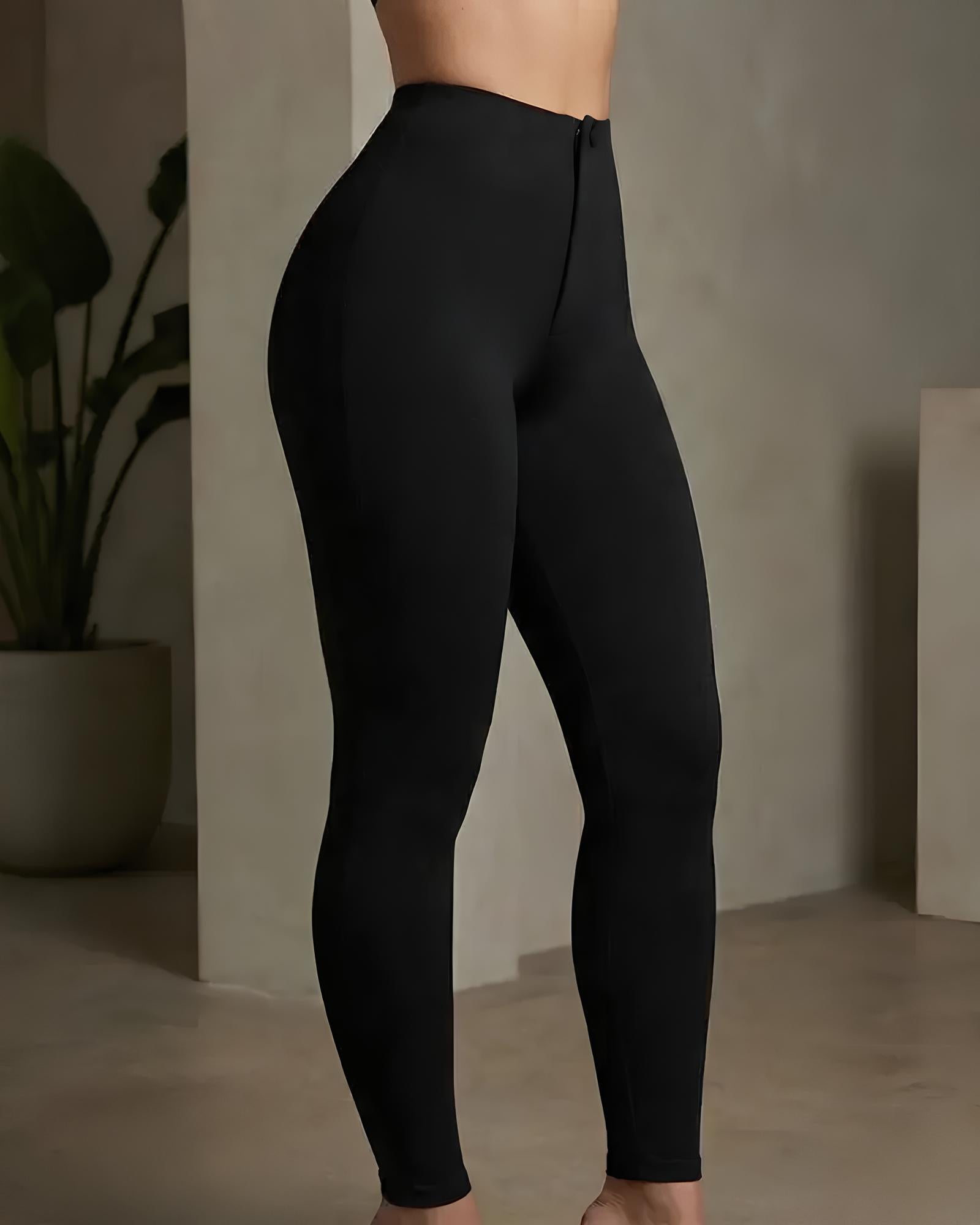 Leggings de mujer de talle alto, súper elásticos y de ajuste cómodo que estilizan la figura.